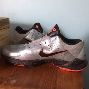 Nike Zoom Kobe V 2009-10